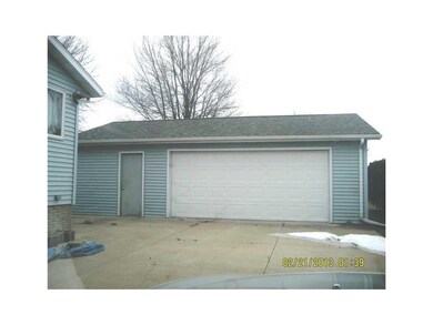 Garage.