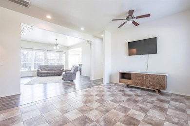 11 Tonya Rd, Shawnee, OK 74801 - photo 4