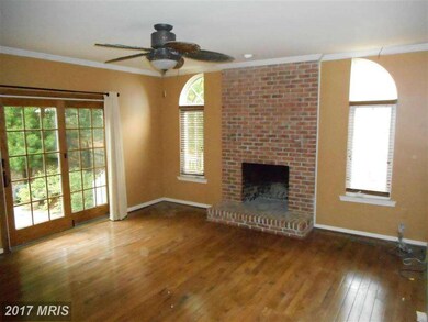 415 Hawkridge Ln, Sykesville, MD 21784 - photo 4
