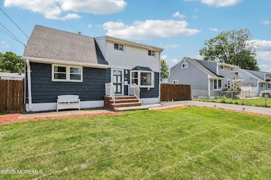 3-web-or-mls-Clark Pl-0406-003