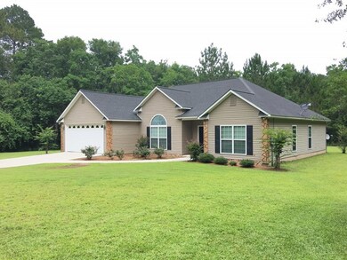 602 Camellia Ave, Douglas, GA 31533 - photo 6