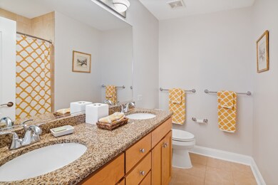 2300 Chestnut Ave unit 204, Glenview, IL 60026 - photo 2
