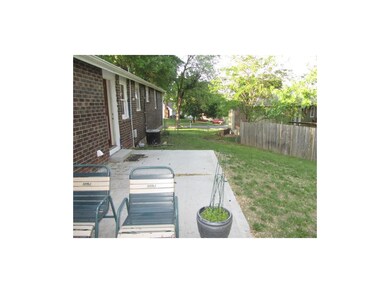 5929 Pflumm Rd, Shawnee, KS 66216 - photo 4