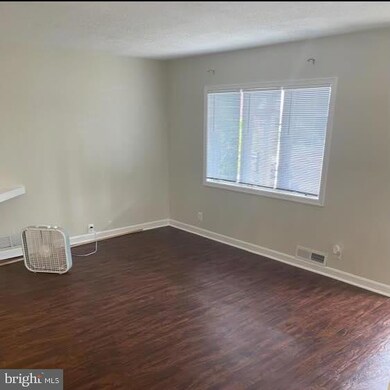 10 Glider Dr, Middle River, MD 21220 - photo 7