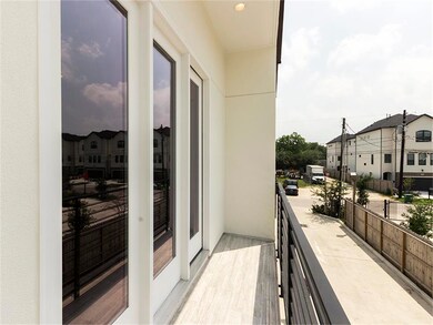 864 Wakefield Dr unit C, Houston, TX 77018 - photo 3