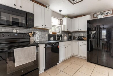 10 Hemlock St, Lisbon, ME 04250 - photo 6