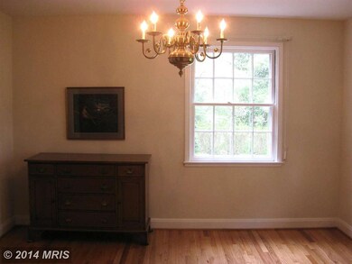 1102 Hampton Garth, Towson, MD 21286 - photo 4