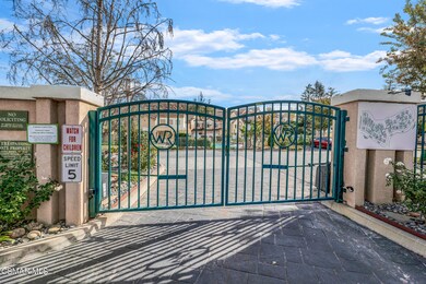 308 Hedge Row Ln - HsHProd-81