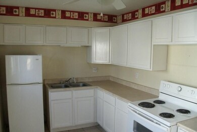 2302 S Beacon St, Muncie, IN 47302 - photo 2