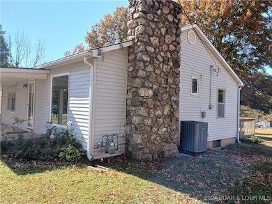 607 N Hughes Ave, Stover, MO 65078 - photo 2