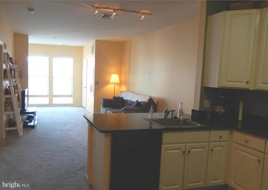 8045 Newell St unit 523, Silver Spring, MD 20910 - photo 2