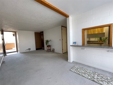 
View from the enclosed lanai to the entry door