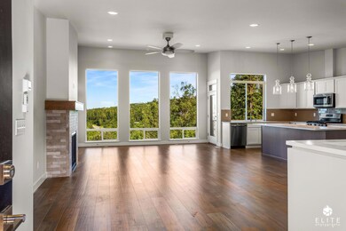 8104RabbitHillDr(8of24)