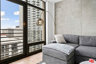 Elleven South unit 1111, Los Angeles, CA 90015 - photo 5