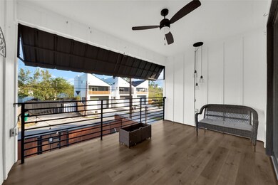 4817 Creekmont Dr, Houston, TX 77091 - photo 5