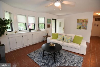 23255 White Elm Ct, California, MD 20619 - photo 2