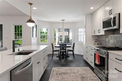 65 Knollview Dr, Asheville, NC 28806 - photo 7