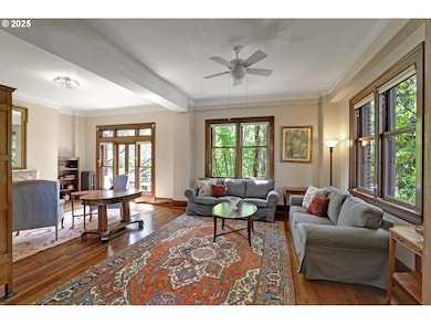 2141 NW Davis St unit 302, Portland, OR 97210 - photo 7