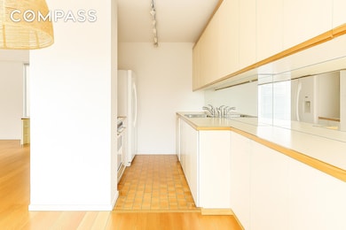 Carlton Regency unit 15B, New York, NY 10016 - photo 3