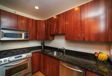 515 Green St unit 6, Cambridge, MA 02139 - photo 4