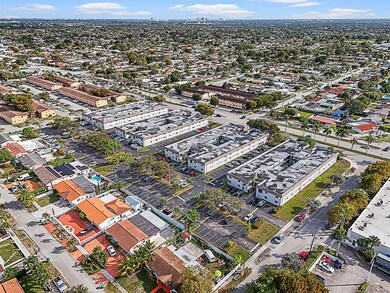 10375 SW 40th St unit X, Miami, FL 33165 - photo 6