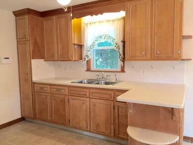 518 Esther St, North Tonawanda, NY 14120 - photo 6