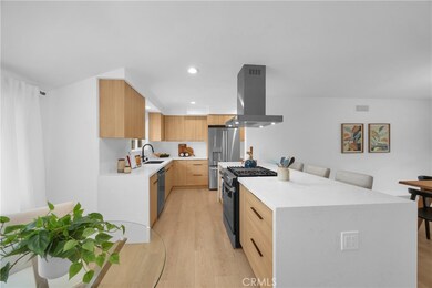 16938 Knapp St, Northridge, CA 91343 - photo 4