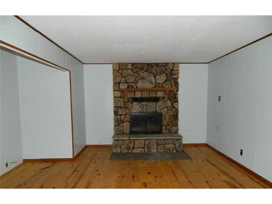 4 Moe Cir, Bella Vista, AR 72715 - photo 2