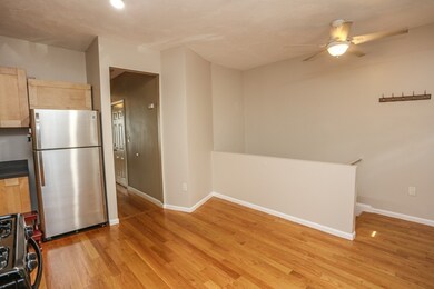 289 W 3rd St unit A, Boston, MA 02127 - photo 3