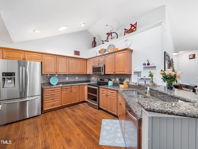 34-web-or-mls-1167 Blue Bird-43