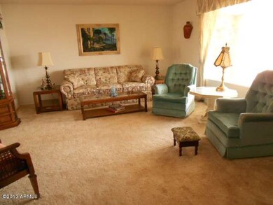 Very spacious living room