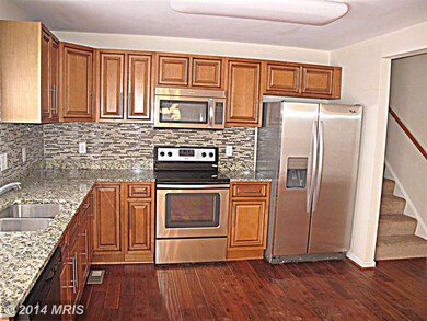 401 Willow Hill Place, Hyattsville, MD 20785 - photo 6