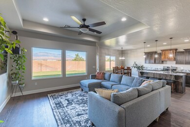 166wChesterfieldWay-23