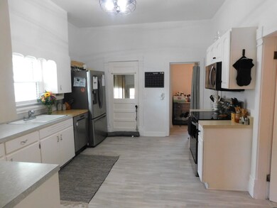 701 S Center St, Shenandoah, IA 51601 - photo 3