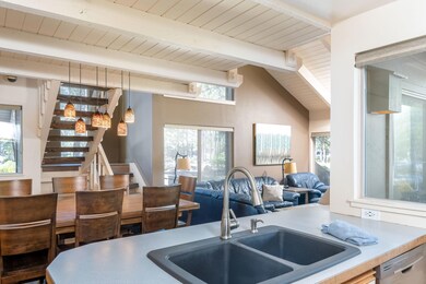 17638 Tennis Village unit 32, Sunriver, OR 97707 - photo 6