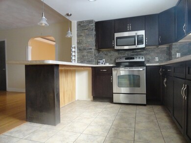 170 Central St unit 1, Stoneham, MA 02180 - photo 7