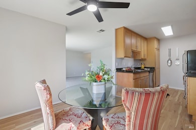 900 Cambridge Dr unit 51, Benicia, CA 94510 - photo 2