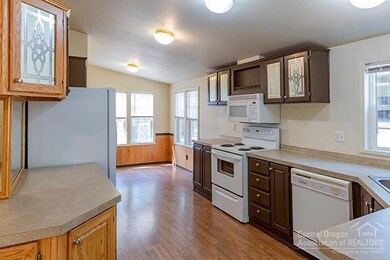 60419 Zuni Rd, Bend, OR 97702 - photo 5