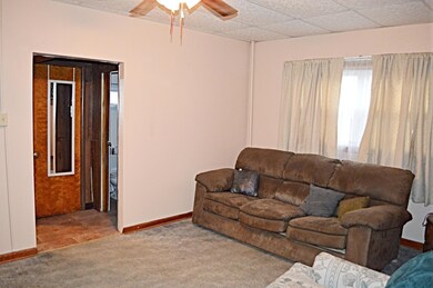 213 E Jefferson St, Olyphant, PA 18447 - photo 7