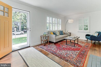 208 Pennsylvania Ave, Falls Church, VA 22046 - photo 7