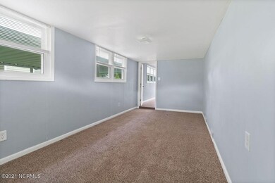 907 Barn St, Jacksonville, NC 28540 - photo 6