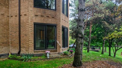 Nature Cove unit 103, Ann Arbor, MI 48104 - photo 3