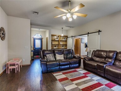 1604 George St, Edmond, OK 73003 - photo 4