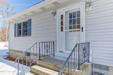 125 N Amherst Ave, Schenectady, NY 12304 - photo 3