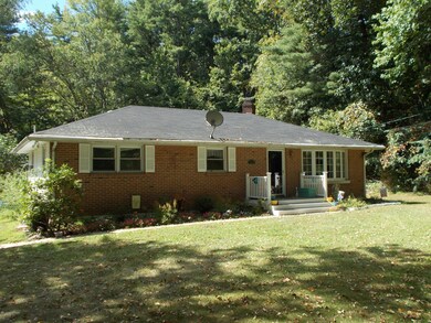 269 Tanite Rd, Stroudsburg, PA 18360 - photo 2