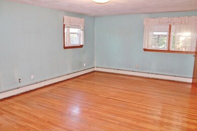 9 Wiley St, Woburn, MA 01801 - photo 6