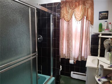 46 Daboll St, Providence, RI 02907 - photo 5