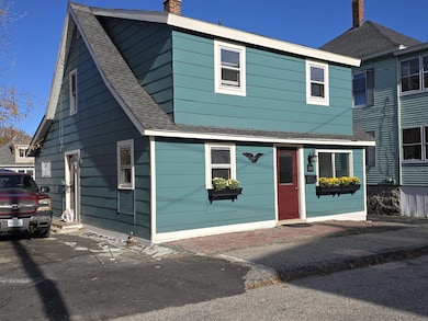 122 Sessions St, Berlin, NH 03570 - photo 2