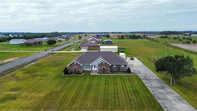 110 Boudreaux Ln, Lake Charles, LA 70607 - photo 2