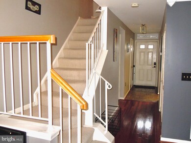 2082 Pawlet Dr, Crofton, MD 21114 - photo 6